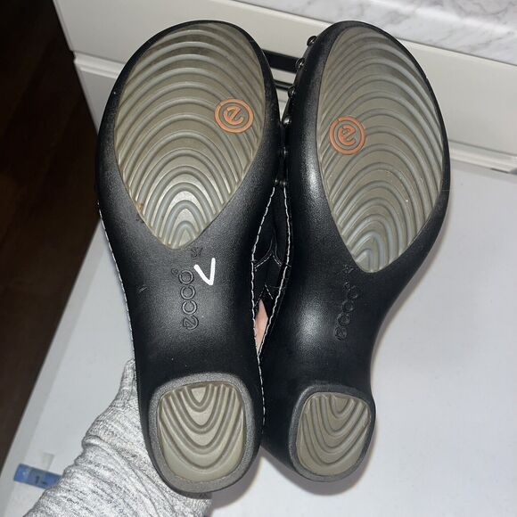 NWOT Ecco Chunky Y2k Studded Black Silver Leather Clogs Mules Buckles 37 6.5 - Picture 8 of 10